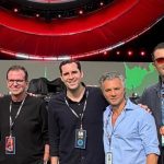 O prefeito Eduardo Paes e o vice, Eduardo Cavaliere, com os parceiros da Global Citizen e da Re:wild, no Central Park, em Nova York, no anúncio do lançamento da Rio Nature & Climate Week