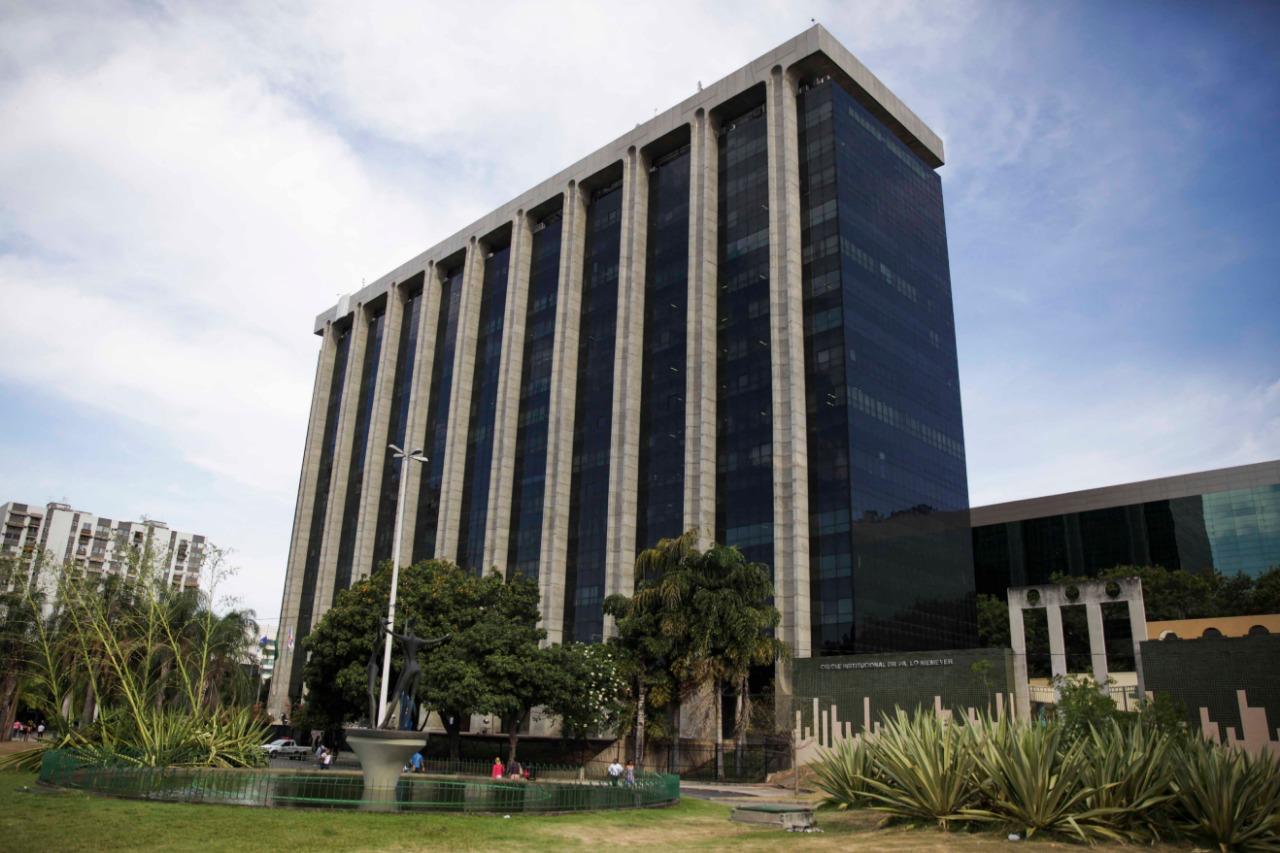 Paes transfere as comemorações pelo Dia do Servidor Público para sexta-feira 31, e os funcionários municipais ganham um feriadão no fim do mês
