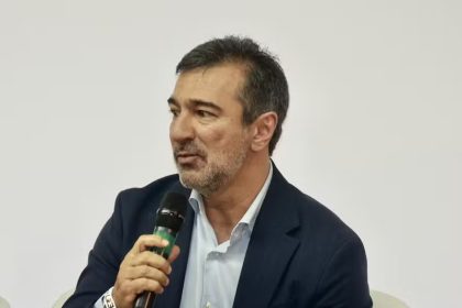 Danças das cadeiras no estado: Vinícius Farah vira secretário e delegado assume o comando do Detran 62 Danças das cadeiras no estado: Vinicius Farah vira secretário e delegado assume o comando do Detran