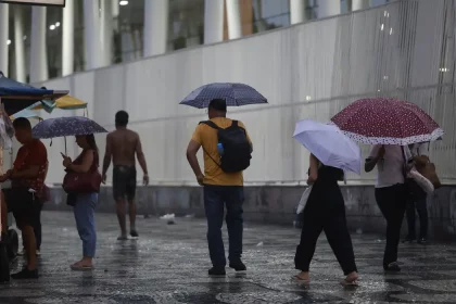 Previsão do tempo: primeiro fim de semana de setembro será de chuva no Rio