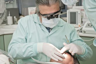 RioSaúde é condenada a restabelecer planos de saúde e odontológico para enfermeiros