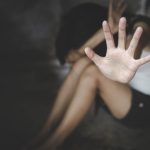 Mulheres vítimas de violência doméstica passam a ter isenção de taxa em concursos públicos