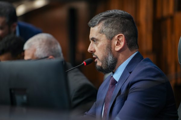 Bacellar defende pacote de enfrentamento ao crime na Alerj e procura desfazer mal-estar sobre a proposta ser parecida com a de Castro 47 Bacellar defende pacote de enfrentamento ao crime na Alerj e procura desfazer mal-estar sobre a proposta ser parecida com a de Castro