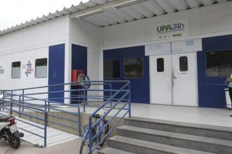 Bandidos confundiram paciente com rival baleado.