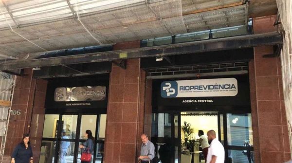 Rioprevidência: Tribunal de Contas proíbe governo de investir em fundos do Banco Master 48 TCE proibiu que governo usasse recursos do Rioprevidência para investimentos no Banco Master