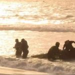 Quase 50 praticantes de stand up paddle são arrastados por ventania em Copacabana