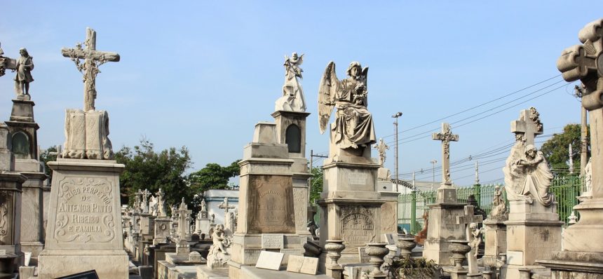 Trânsito no Caju terá mudanças no domingo (02), dia de Finados 61 CET-Rio anuncia mudanças para acesso ao cemitério de São Francisco Xavier, ao longo do dia de Finados
