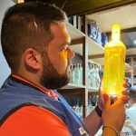 20 litros de chope vencido e sete garrafas de tequila são apreendidos em bares de Copacabana