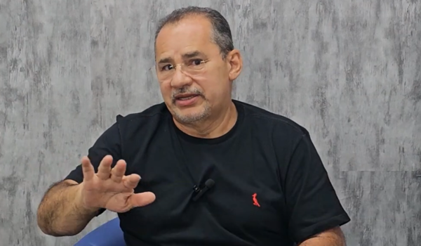 Para Sebastião José, presidente do Sindicato dos Rodoviários, a iniciativa pode estar sendo influenciada por interesses políticos - Foto: Reprodução redes