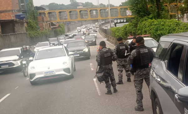 No dia seguinte à operação mais letal da história do Rio, Alerj vota projetos que reformulam a PM e ampliam atenção à saúde mental dos agentes 61 Policiais Militares durante a operação de ontem, na Linha Amarela, uma das vias que foram fechadas pelos criminosos.