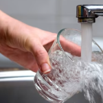 Com acordo barrado pelo TCE, Águas do Rio aumentará tarifa neste sábado em até 15% 65 Tarifa de água deve aumentar em até 15% neste sábado