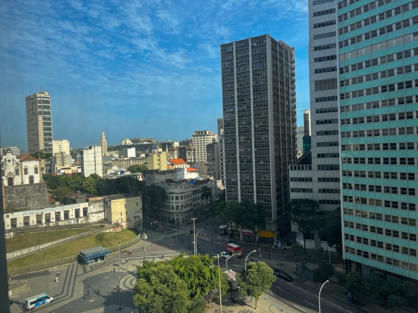 Centro do Rio ganha mais 189 vagas gratuitas de estacionamento aos fins de semana