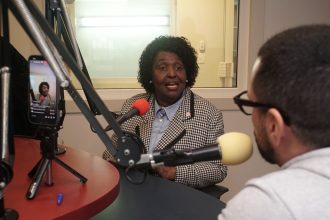 Neguinho da Beija-Flor declara apoio a Benedita da Silva ao Senado