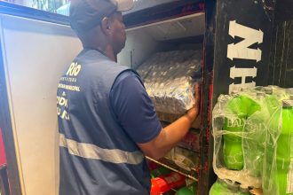Depósito de bebidas sem alvará é interditado em Campo Grande