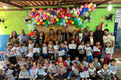 Teatro de fantoches de Paracambi ensina direitos humanos de forma lúdica às crianças