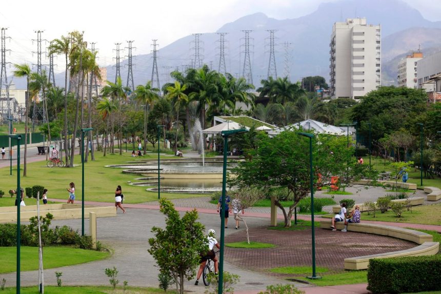 Parque Madureira, um dos seis que a prefeitura planejou conceder à iniciativa privada: não apareceram interessados no leilão