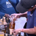 Garrafas suspeitas de estarem adulteradas foram apreendidas e serão encaminhadas para análise