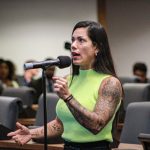 A intenção da Semana da Osteopatia, segundo a autora da lei, a deputada Índia Armelau (PL) é promover a prática da medicina alternativa que trata vários problemas do corpo.