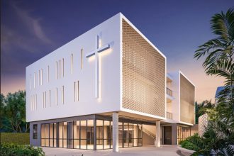 A Capela do Santíssimo, presente do empreendimento imobiliário Cores da Tijuca à vizinha Igreja de São Francisco Xavier e aos moradores locais
