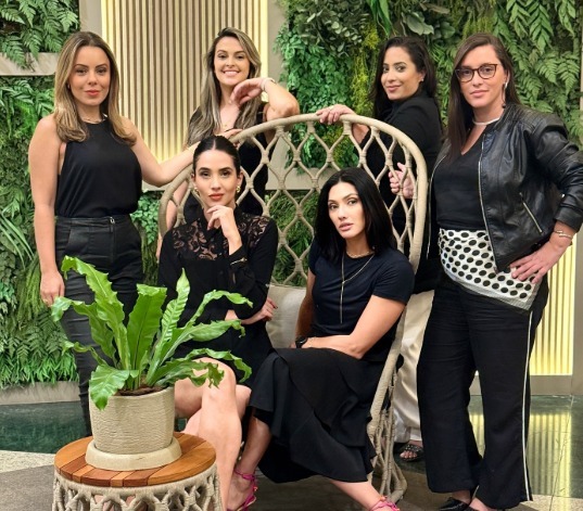 As organizadoras do Rise Experience 2025: evento acontece no Hotel H Niterói, das 9h às 18h30, no próximo dia 25