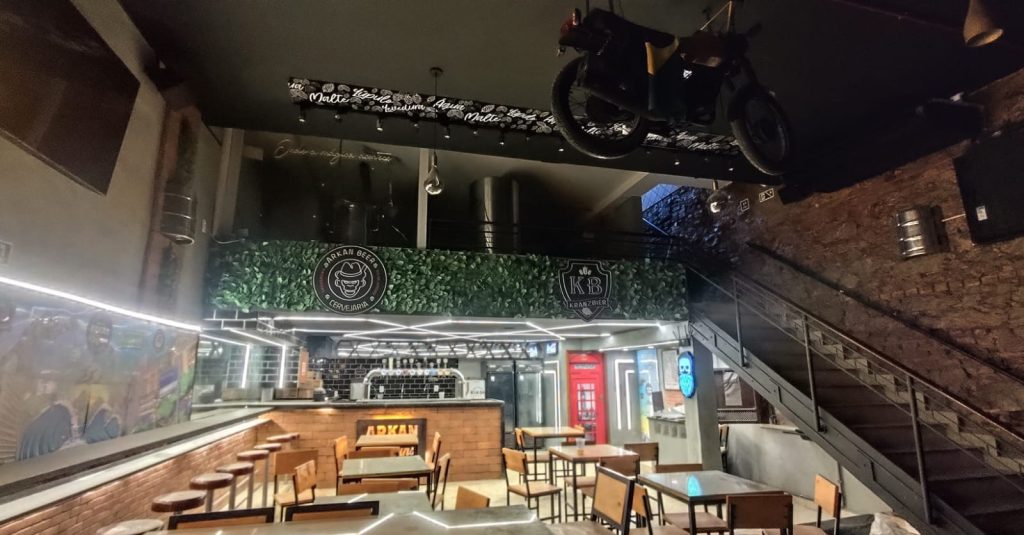 Obras na Rua da Cerveja avançam, com calçadão e contagem regressiva para a chegada de mais uma cervejaria 62 WhatsApp Image 2025 10 17 at 16.46.19