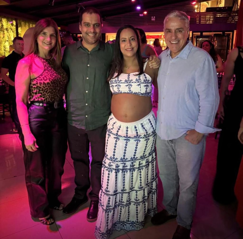 Um chá de bebê suprapartidário: Luciana Pires reuniu convidados do PL ao PT 62 WhatsApp Image 2025 10 19 at 14.17.25