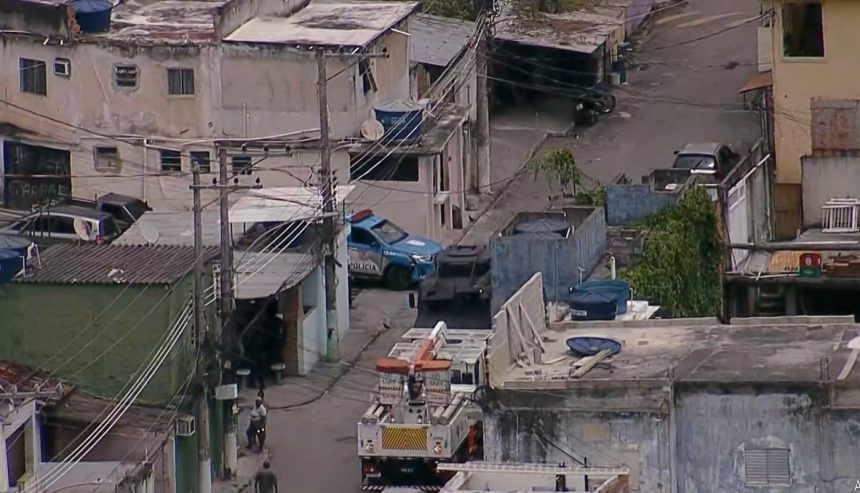 Durante o confronto, o policiamento da região foi reforçado