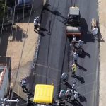 TCE: governo do estado pagou por 80 quilômetros de sarjeta que nunca existiram, em obra de pavimentação nas ruas de Barra Mansa 65 Obra de pavimentação em Barra Mansa: segundo auditoria do TCE, executada sem cobertura contratual e com 80 quilômetros de meios-fios fantasmas