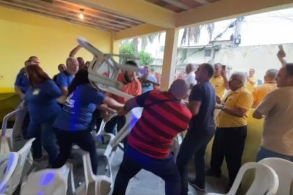 Assembleia do novo Sindicato do BRT terminou em confusão e gritos após invasão de rodoviários