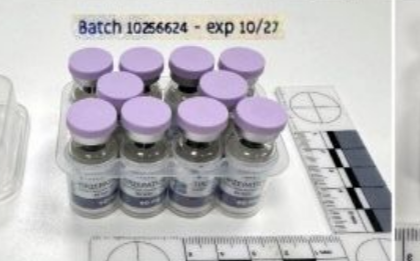 Quadrilha desviou 100 canetas emagrecedoras apreendidas no Galeão 66 Servidor foi preso por desvio de canetas emagrecedoras - Foto: Divulgação/PF