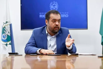 Castro sanciona pacote de enfrentamento ao crime, de autoria de Bacellar