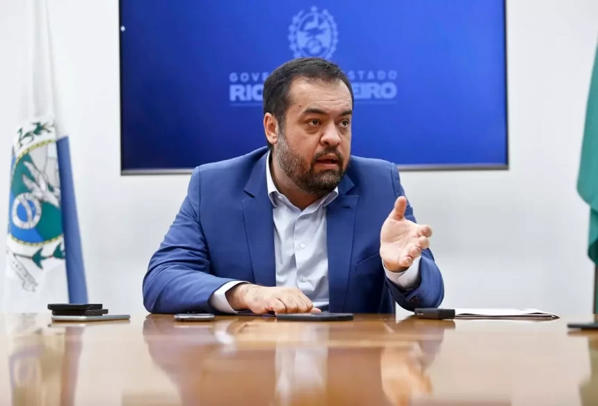 Castro sanciona pacote de enfrentamento ao crime, de autoria de Bacellar