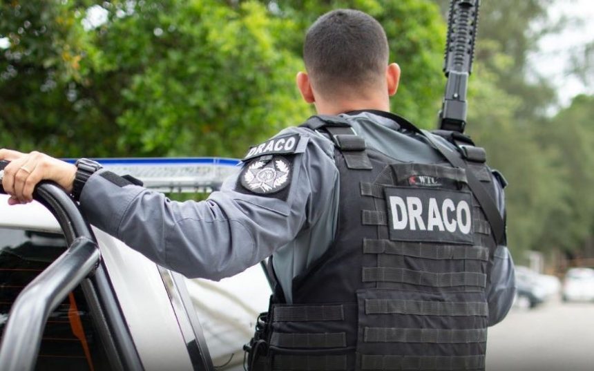 Agentes da Draco realizaram ação de busca e apreensão em imóvel de suspeito