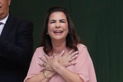 A prefeita de Miracema, Alessandra Freire (REP), e o vice, Maurício Vô (SDD), tiveram os mandatos mantidos após o TRE do Rio anular a cassação por compra de votos.