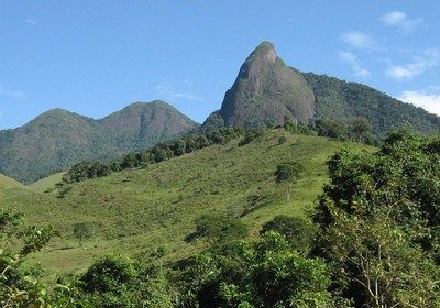 Ministério Público abriu inquérito a partir de denúncia sobre irregularidades ambientais, fiscais e urbanísticas, em Bicuda Pequena, Macaé
