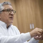 Ministro da Saúde, Alexandre Padilha, afirma que estão investindo na formação e orientação dos profissionais de saúde