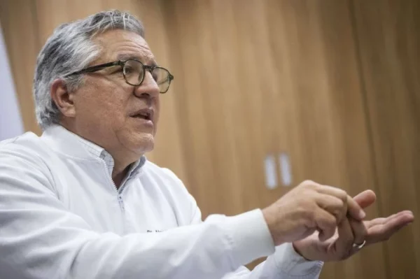 Ministro da Saúde, Alexandre Padilha, afirma que estão investindo na formação e orientação dos profissionais de saúde