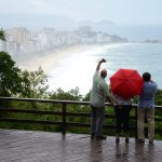 Segundo o Climatempo, haverá pancadas de chuva no sábado e feriado de Finados, no Rio.