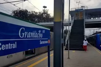 Falha no sistema de energia interrompeu circulação de trens entre os ramais de Gramacho e Saracuruna.