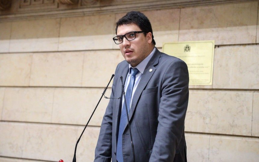 Líder do PL aciona Conselho de Ética da Câmara do Rio após acusações de vereador do PT