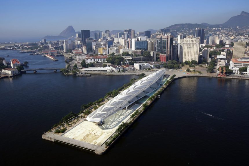 Sete áreas da Zona Portuária vão deixar de ser AEIU e poderão receber novas construções