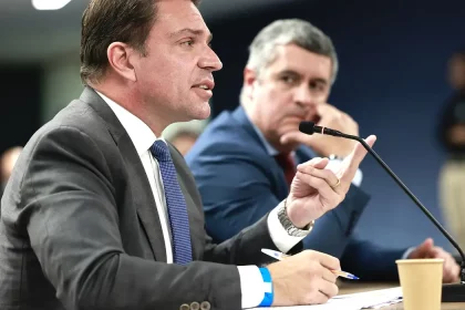 Alexandre Ramagem foi localizado nos EUA apesar das restrições impostas pelo Supremo