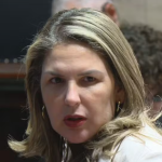 Nem em casa, nem na Câmara: vereadora Gigi Castilho, alvo de operação da Polícia Civil, toma chá de sumiço