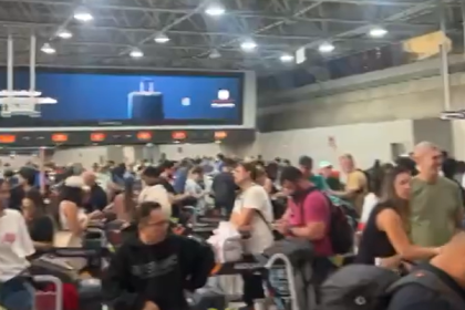 Voos que partiam do Galeão e do Santos Dumont enfrentaram atrasos - Foto: Reprodução/Redes Sociais