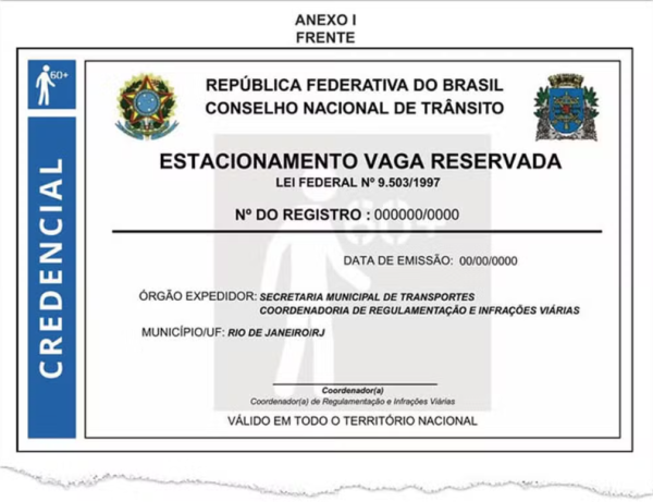 Prefeitura do Rio lança novo cartão de estacionamento para idosos; veja as mudanças