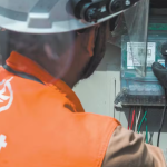 Baixada e Zona Oeste lideram índices de furto de energia na região administrada pela Light