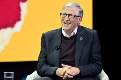 A proposta de Bill Gates não é abandonar o combate às mudanças climáticas, mas recalibrar as prioridades. Em vez de medir sucesso apenas por toneladas de CO₂ evitadas, ele sugere medir por vidas melhoradas