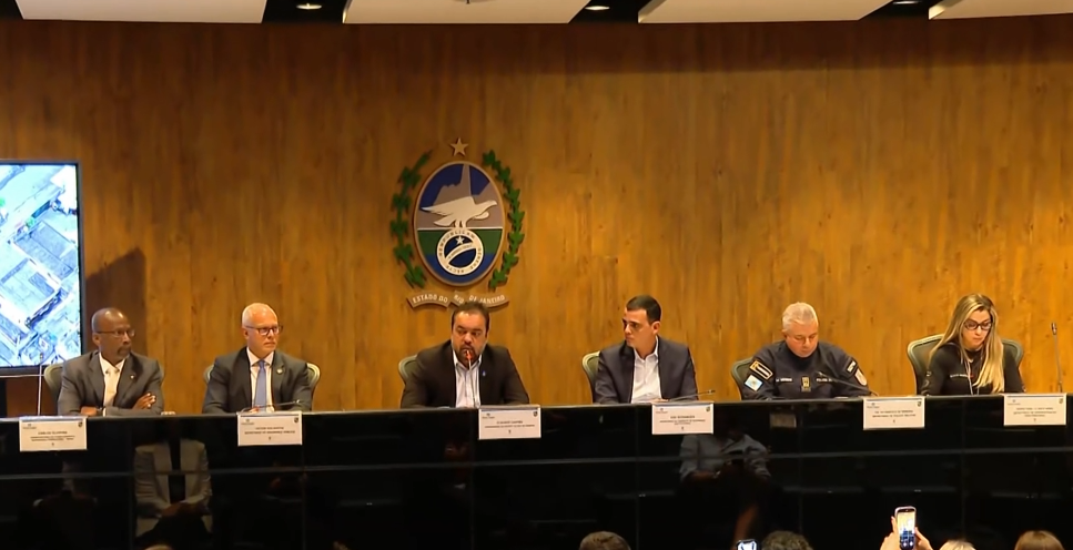 Mais de 200 toneladas de barricadas são removidas no primeiro dia de operação do estado 62 Captura de tela 2025 11 24 124457 1