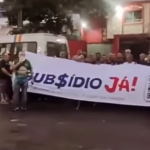 Motoristas de vans realizaram manifestação na Av. Brasil no início do dia - Foto: Reprodução/Redes Sociais