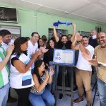 Centro Comercial da Grota, reinaugurado nesta sexta (21), reúne empreendedores que vivem no Complexo